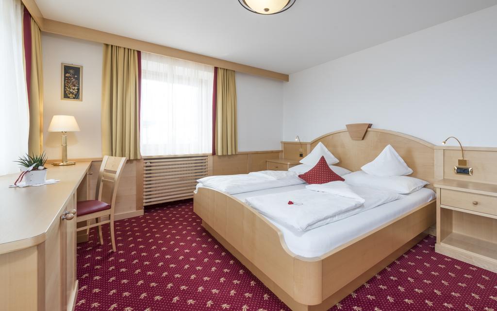 Hotel Schoenblick マランツァ 部屋 写真
